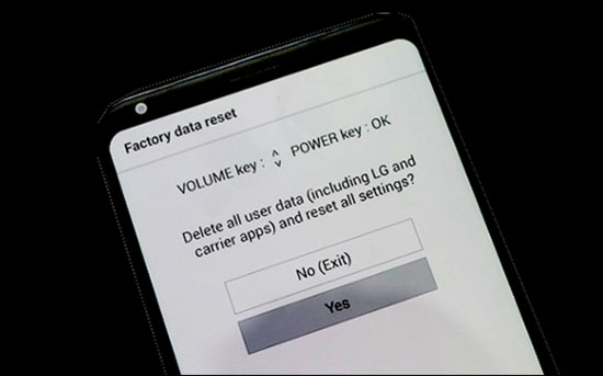 LG 휴대폰 공장 초기화
